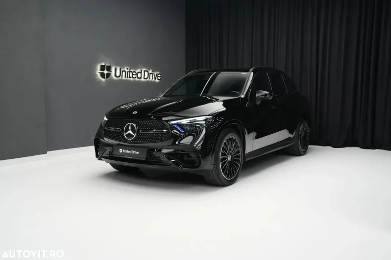 Mercedes-Benz GLC din 2023 cu 42.542 km - oferta MER123629 - foto 1