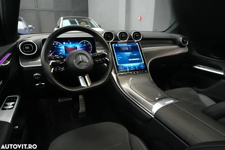 Mercedes-Benz GLC din 2023 cu 42.542 km - oferta MER123629 - foto 4