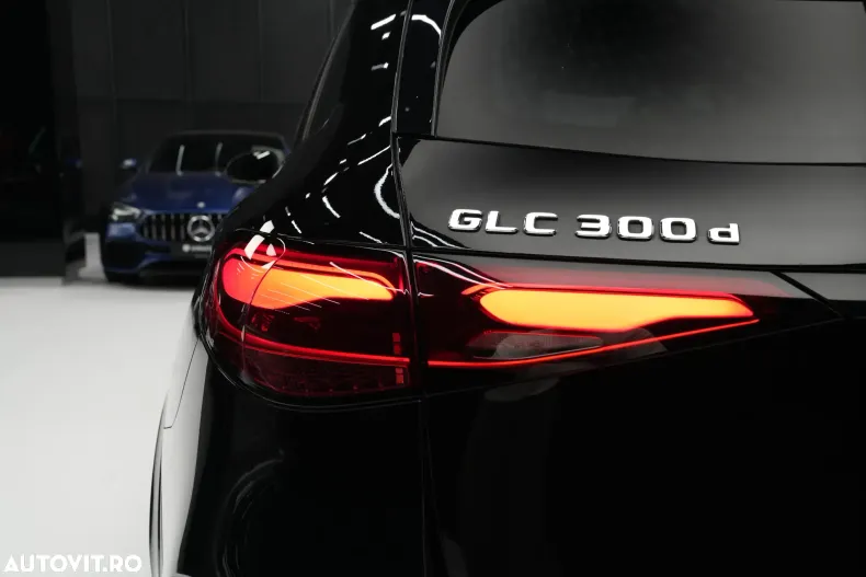 Mercedes-Benz GLC din 2023 cu 42.542 km - oferta MER123629 - foto 24