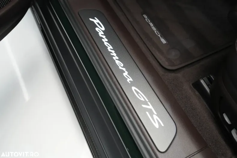 Porsche Panamera din 2024 cu 3.000 km - oferta POR123636 - foto 12