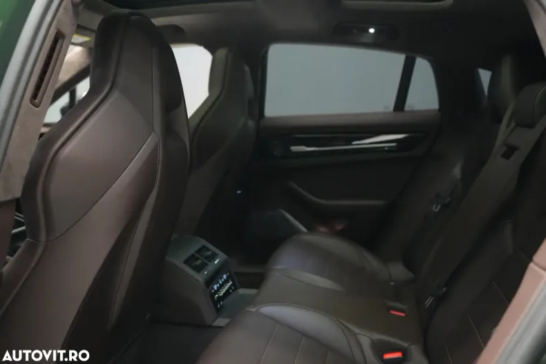 Porsche Panamera din 2024 cu 3.000 km - oferta POR123636 - foto 19