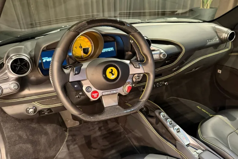 Ferrari F8 din 2021 cu 35.500 km - oferta FER123650 - foto 13