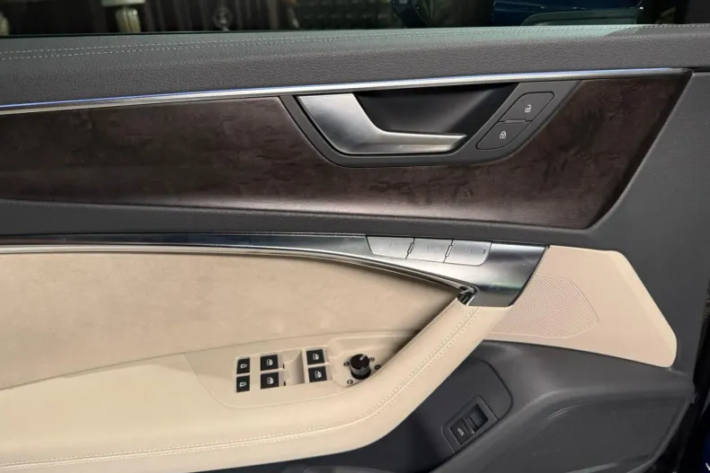 Audi A6 din 2019 cu 30.000 km - oferta AUD123665 - foto 17