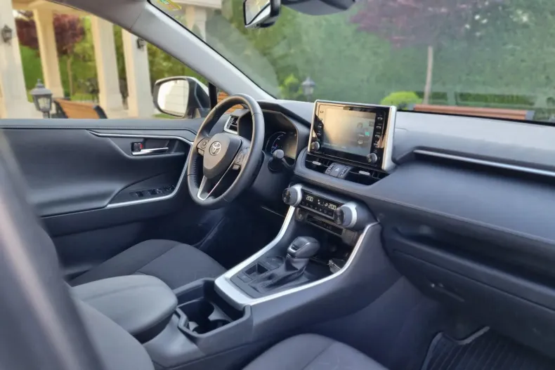 Toyota RAV4 din 2022 cu 142.170 km - oferta TOY123697 - foto 6