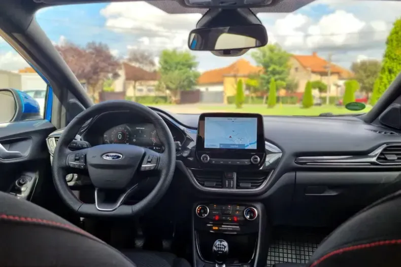 Ford Puma din 2023 cu 92.570 km - oferta FOR123702 - foto 24