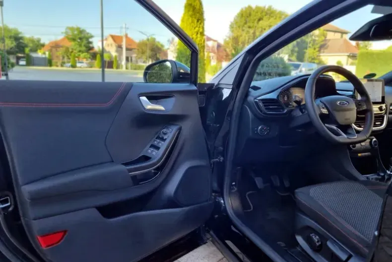 Ford Puma din 2023 cu 80.730 km - oferta FOR123703 - foto 11