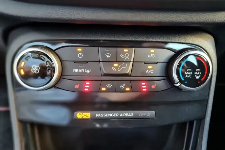 Ford Puma din 2023 cu 80.730 km - oferta FOR123703 - foto 16