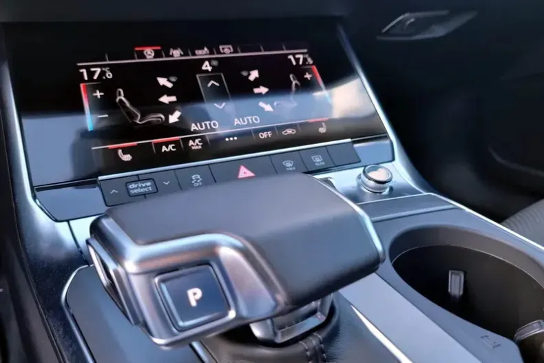 Audi A6 din 2019 cu 177.100 km - oferta AUD123708 - foto 15