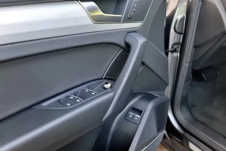 Audi Q5 din 2021 cu 117.910 km - oferta AUD123710 - foto 30