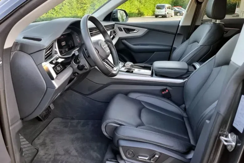 Audi Q8 din 2022 cu 44.521 km - oferta AUD123711 - foto 7