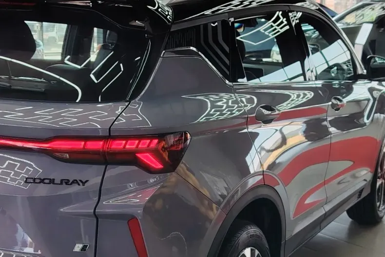 Geely Coolray din 2024 cu 0 km - oferta GEE123713 - foto 4