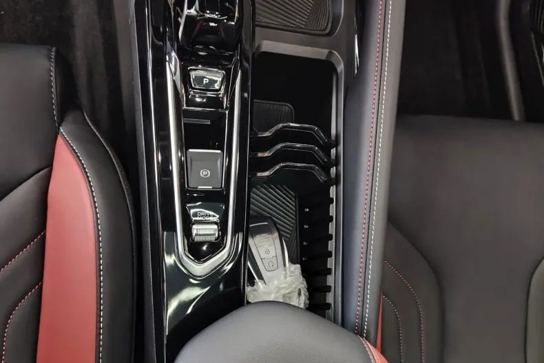 Geely Coolray din 2024 cu 0 km - oferta GEE123713 - foto 13