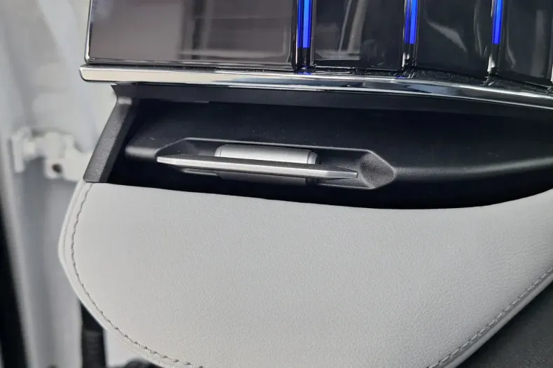 Geely Starray din 2025 cu 0 km - oferta GEE123715 - foto 35