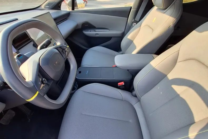 Lynk&Co 02 din 2025 cu 15 km - oferta LYN123717 - foto 11