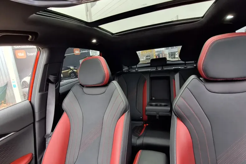 Geely Coolray din 2024 cu 10 km - oferta GEE123718 - foto 13