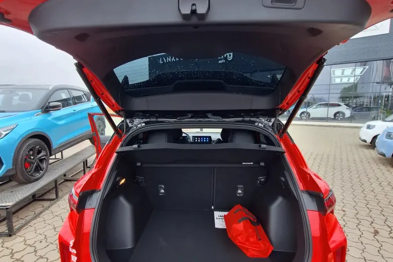 Geely Coolray din 2024 cu 10 km - oferta GEE123718 - foto 17