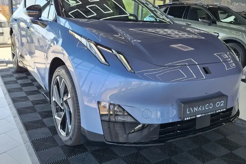 Lynk&Co 02 din 2025 cu 0 km - oferta LYN123720 - foto 2