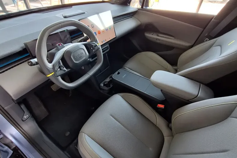 Lynk&Co 02 din 2025 cu 0 km - oferta LYN123720 - foto 8