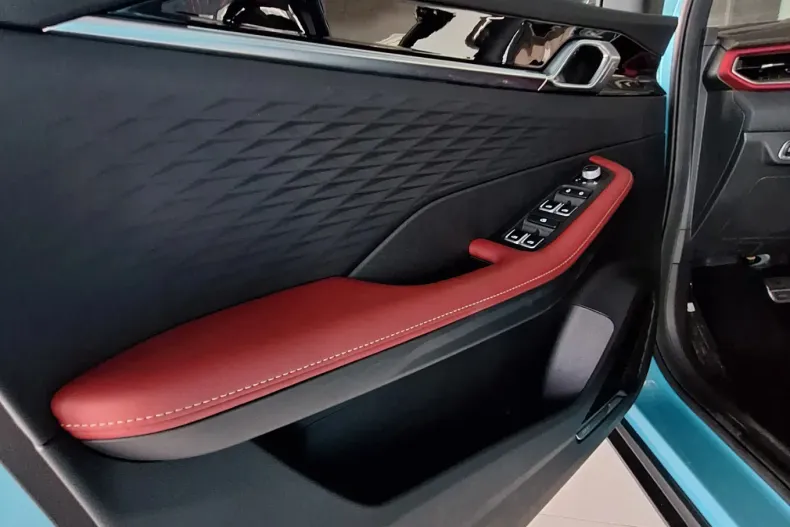 Geely Coolray din 2024 cu 10 km - oferta GEE123721 - foto 9