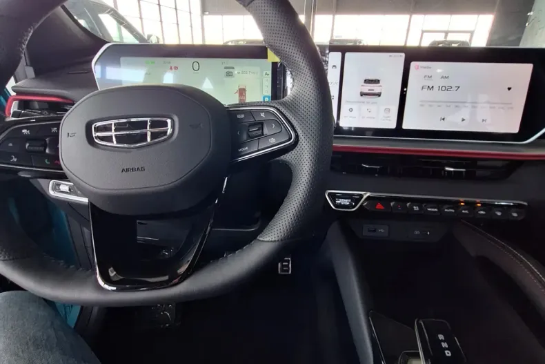 Geely Coolray din 2024 cu 10 km - oferta GEE123721 - foto 10