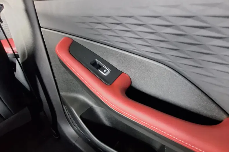 Geely Coolray din 2024 cu 10 km - oferta GEE123721 - foto 22