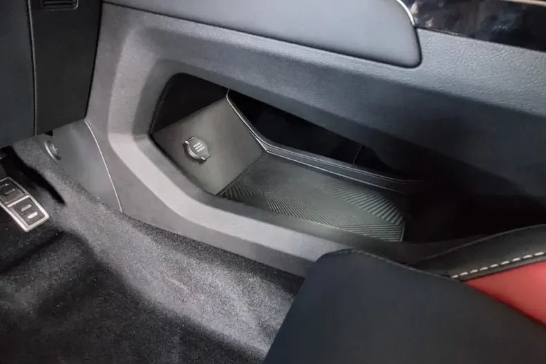 Geely Coolray din 2024 cu 10 km - oferta GEE123721 - foto 30