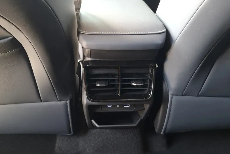 Geely Starray din 2024 cu 5 km - oferta GEE123722 - foto 19