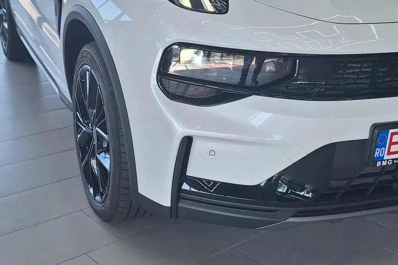 Lynk&Co 01 din 2025 cu 5 km - oferta LYN123724 - foto 2