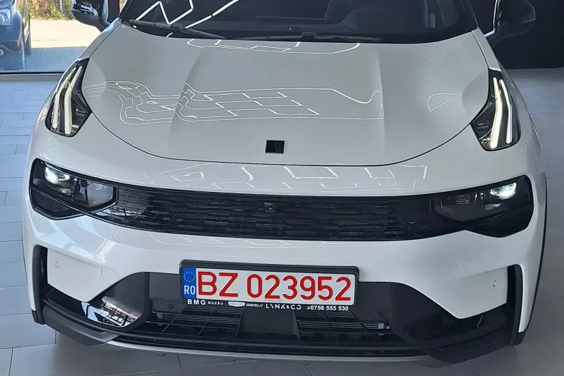 Lynk&Co 01 din 2025 cu 5 km - oferta LYN123724 - foto 3