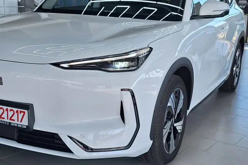 Geely Ex5 din 2025 cu 5 km - oferta GEE123725 - foto 1