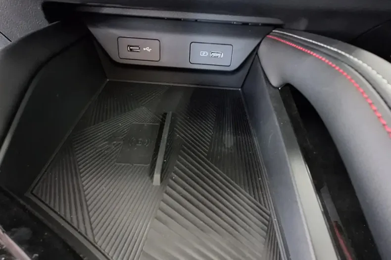 Geely Coolray din 2024 cu 1 km - oferta GEE123727 - foto 12