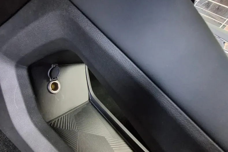 Geely Coolray din 2024 cu 1 km - oferta GEE123727 - foto 26