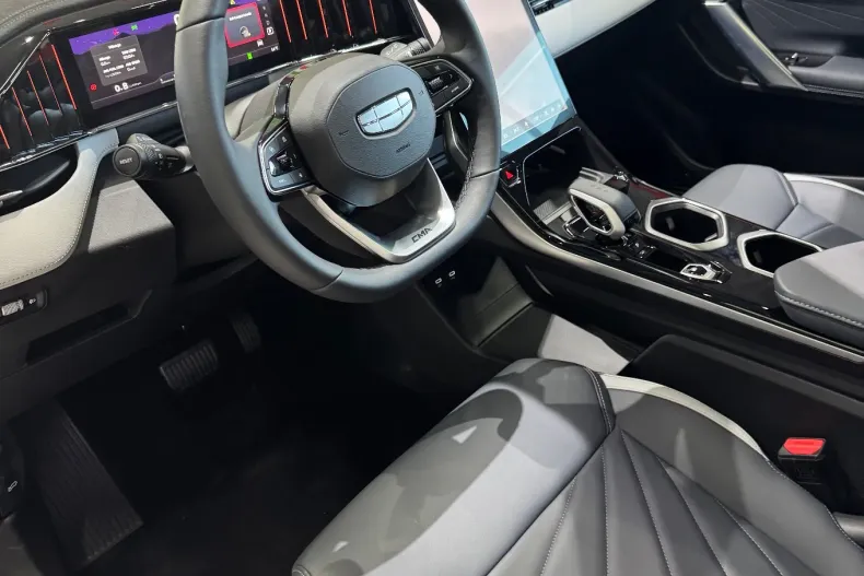 Geely Starray din 2024 cu 500 km - oferta GEE123728 - foto 5