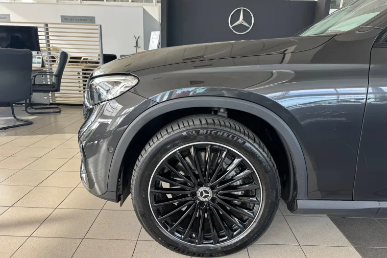 Mercedes-Benz GLC din 2024 cu 14.600 km - oferta MER123767 - foto 5