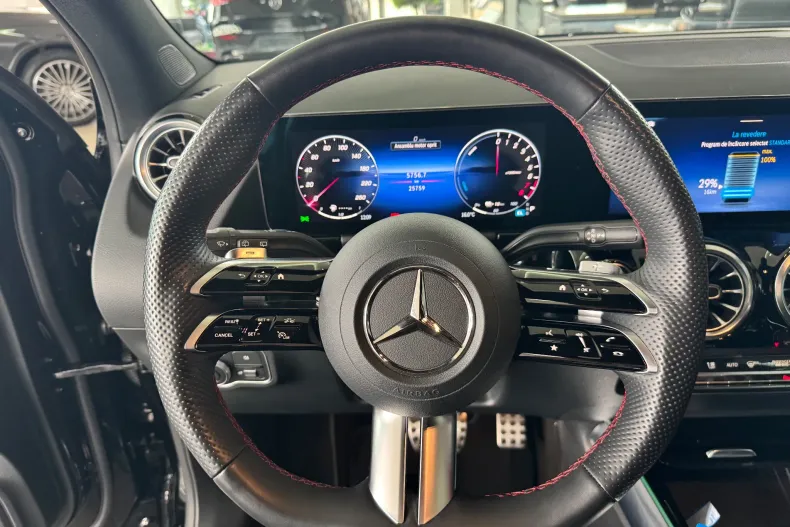 Mercedes-Benz GLA din 2024 cu 25.800 km - oferta MER123770 - foto 18