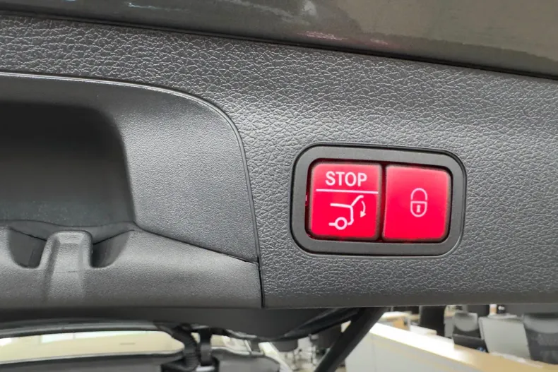 Mercedes-Benz GLS din 2024 cu 20.403 km - oferta MER123780 - foto 10