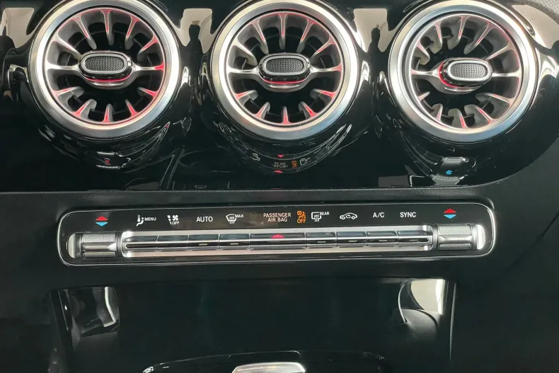 Mercedes-Benz A din 2024 cu 10.468 km - oferta MER123786 - foto 22