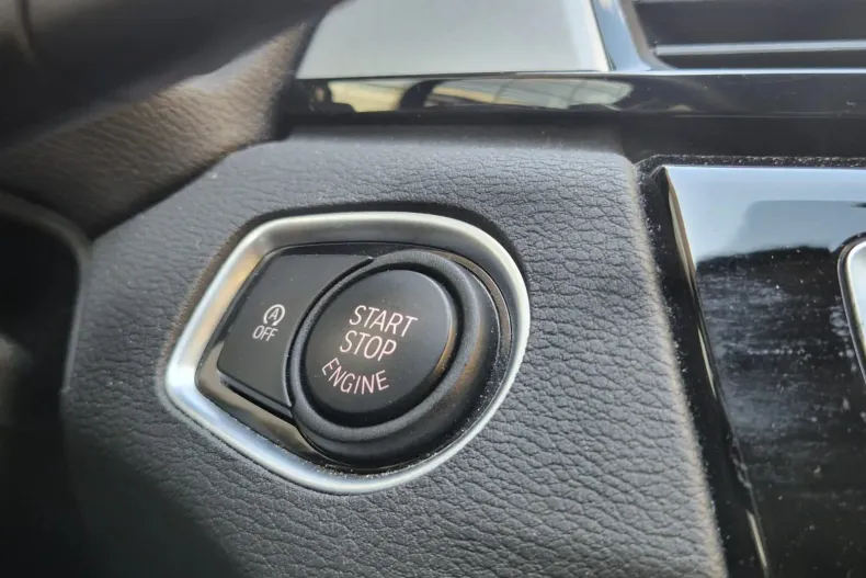 BMW X1 din 2020 cu 73.374 km - oferta BMW123800 - foto 18