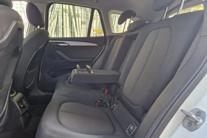 BMW X1 din 2020 cu 73.374 km - oferta BMW123800 - foto 22