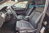 Volkswagen Passat din 2020 cu 99.578 km - oferta VOL123804 - foto 8