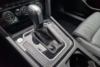 Volkswagen Passat din 2020 cu 99.578 km - oferta VOL123804 - foto 18