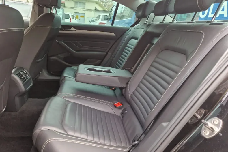 Volkswagen Passat din 2020 cu 99.578 km - oferta VOL123804 - foto 22