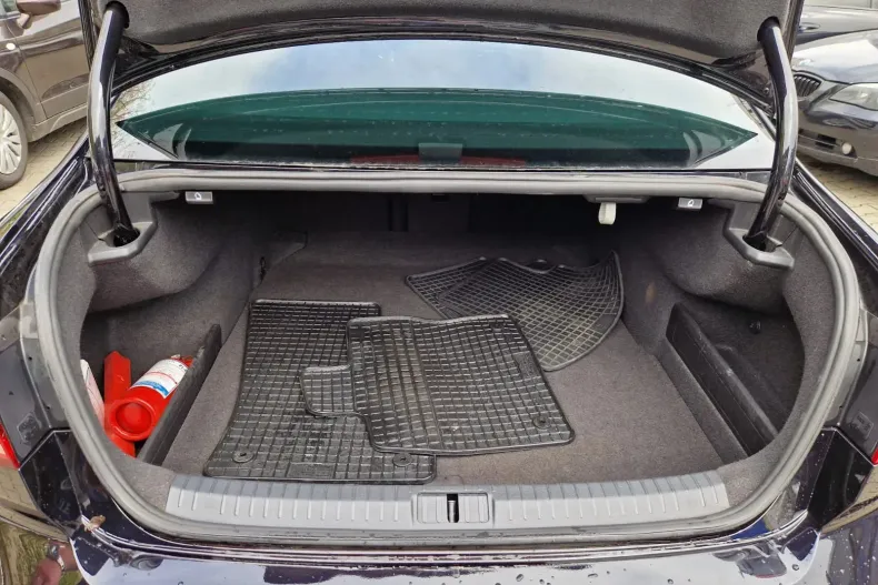 Volkswagen Passat din 2020 cu 99.578 km - oferta VOL123804 - foto 23