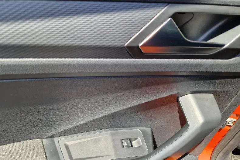 Volkswagen T-Roc din 2020 cu 103.959 km - oferta VOL123806 - foto 9