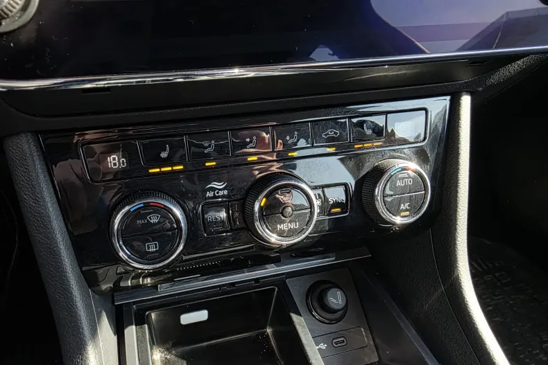 Skoda Superb din 2020 cu 104.850 km - oferta SKO123814 - foto 16