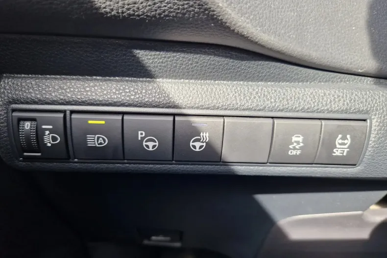 Toyota Corolla din 2021 cu 81.376 km - oferta TOY123816 - foto 18