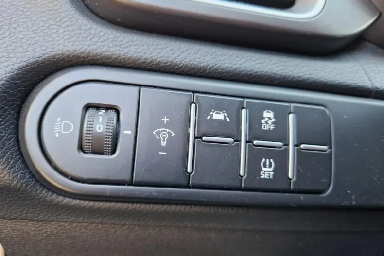 Kia XCeed din 2021 cu 70.600 km - oferta KIA123818 - foto 14