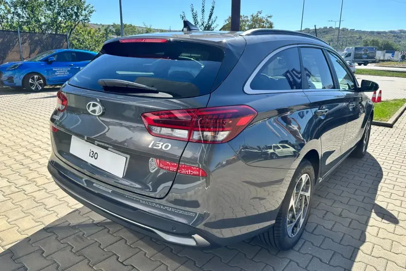 Hyundai i30 din 2025 cu 1 km - oferta HYU123824 - foto 6