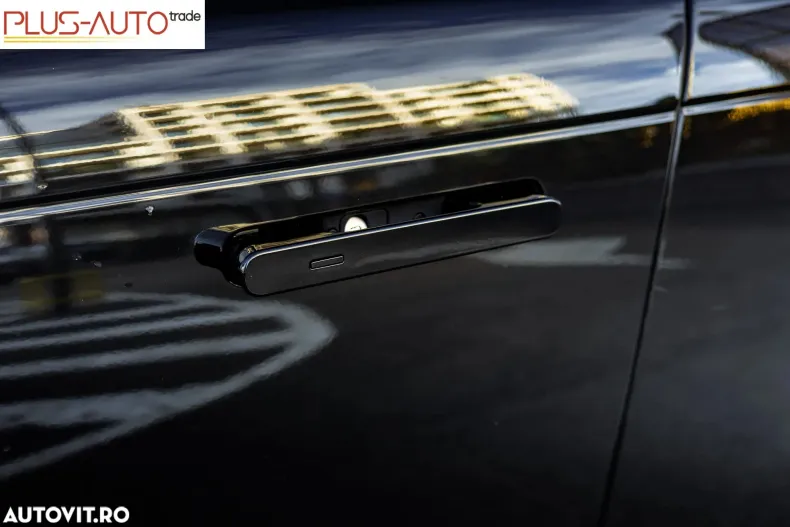 Land Rover Range Rover din 2023 cu 30.000 km - oferta LAN123842 - foto 10