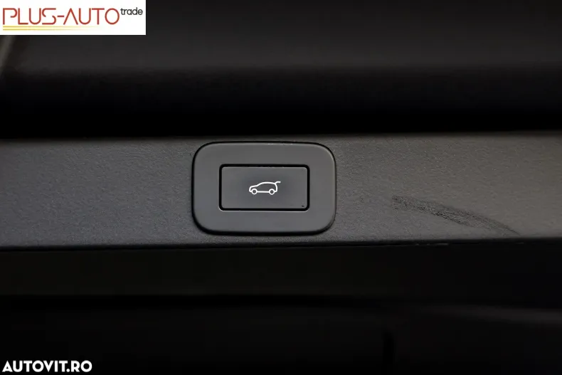 Land Rover Range Rover din 2023 cu 30.000 km - oferta LAN123842 - foto 20